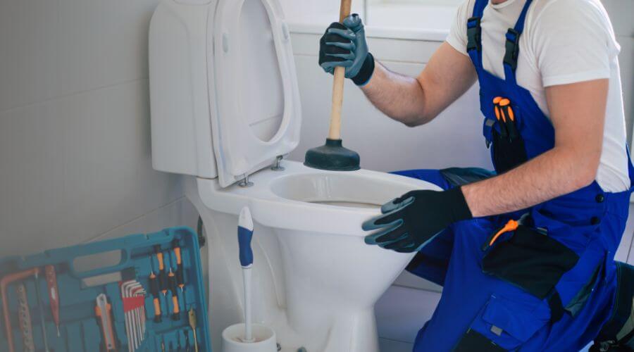 Professional expert plumbing services in Elk Grove Village, IL